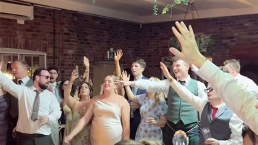 Larkspur Lodge - Ellie & Danny