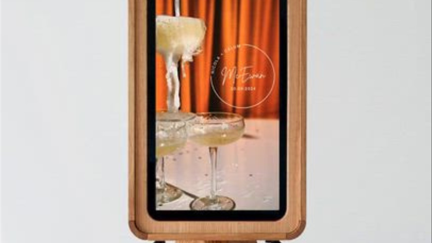 Back screen 