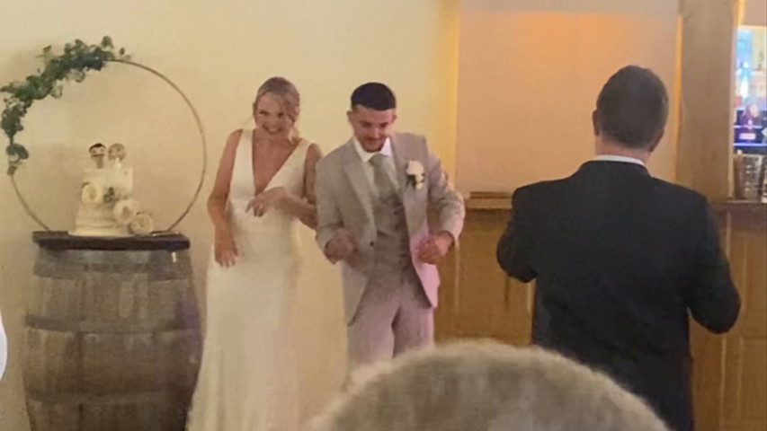 Bangers only! we love weddings