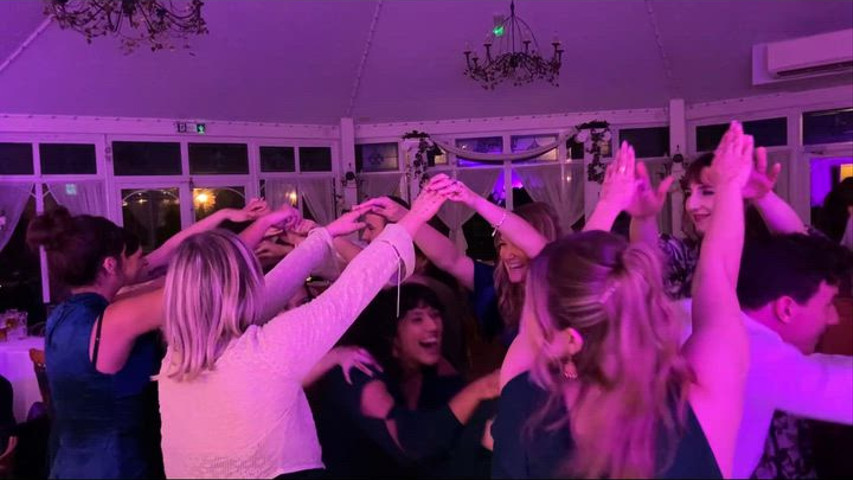Bangers only! we love weddings