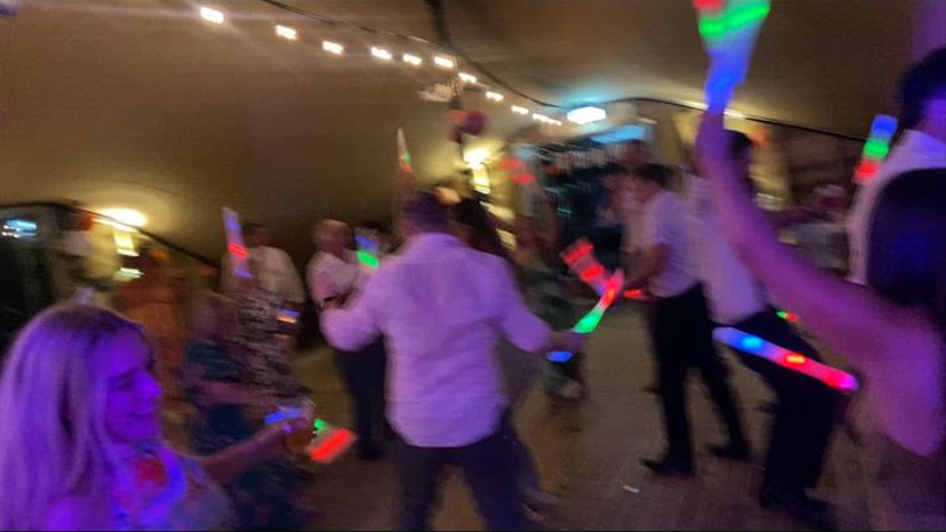 Bangers only! we love weddings