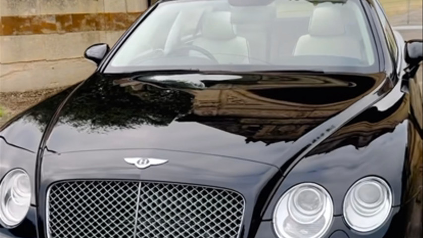 Bentley Flying Spur Black