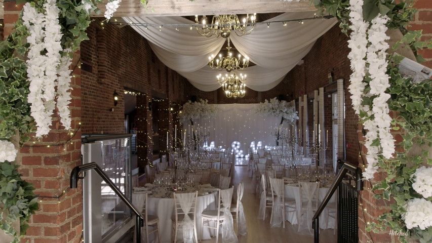 A Banqueting Suite Wedding 