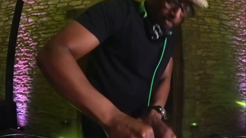 How I get down live 