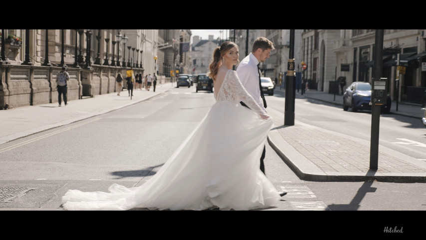 City Chic wedding at 116 Pall Mall