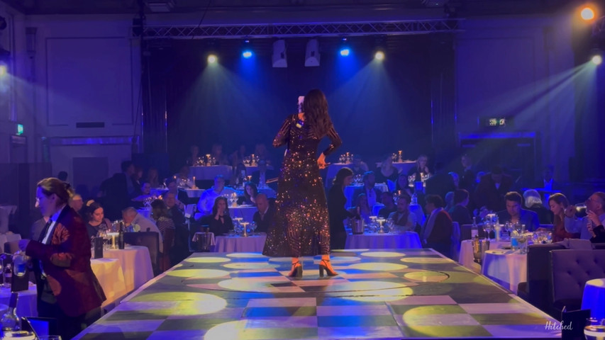 Dua lipa levitating 