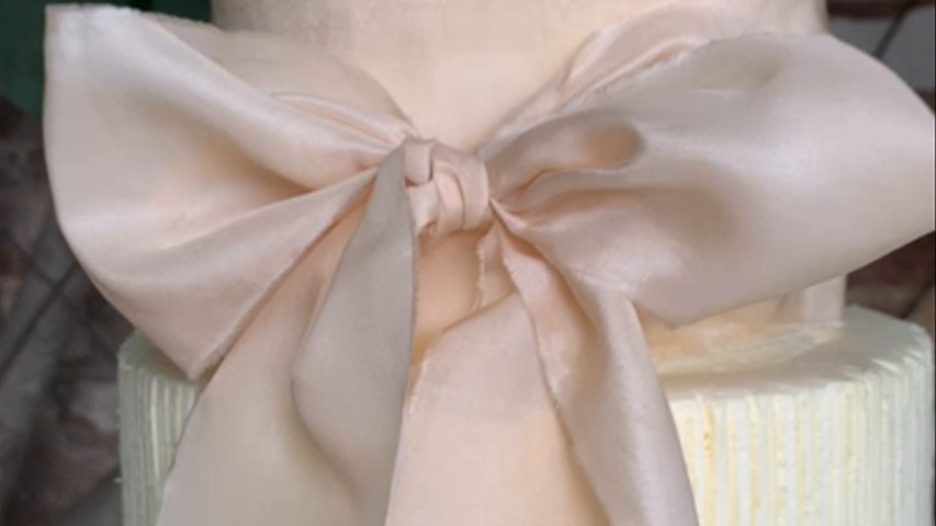 Textured Buttercream & Silk Ribbon