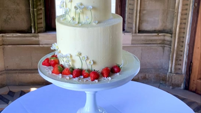 Buttercream Tiers with Sugar Daisies & Fresh Strawberries at Larmer Tree Gardens