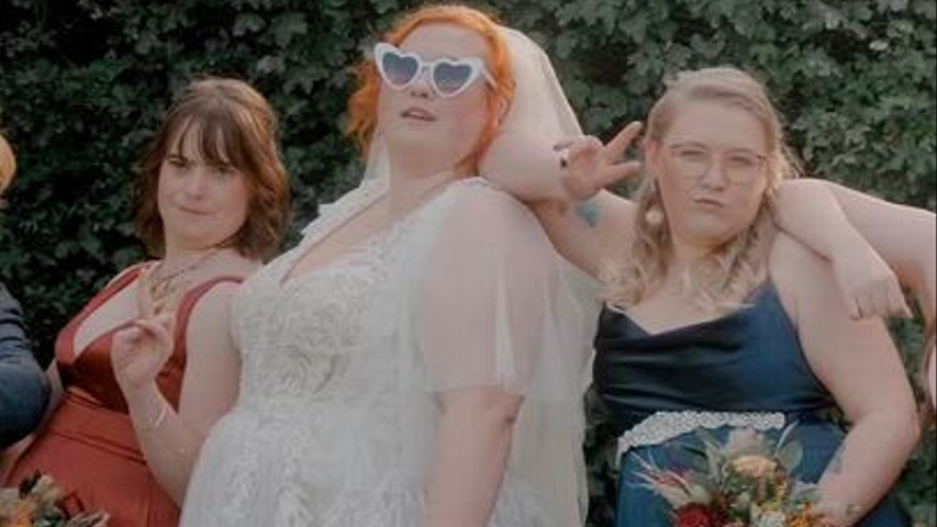 POV: you picked a autumnal wedding