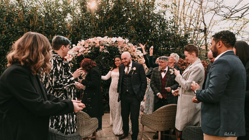 Gini & Peter's confetti shots