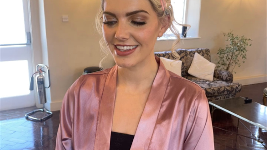 Soft Glam Bridesmaid makeup