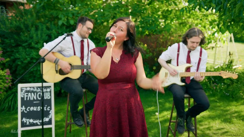 Valerie (Acoustic Trio) - The Big Fat Party Band