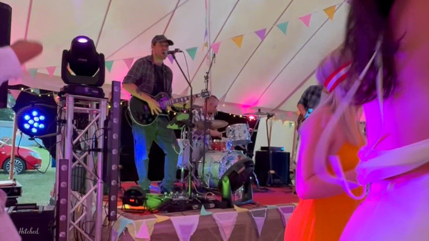 All The Small Things - Live In Wiltshire