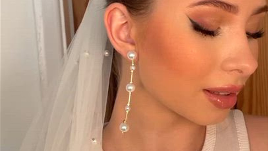 Bridal Hair and Make Up 