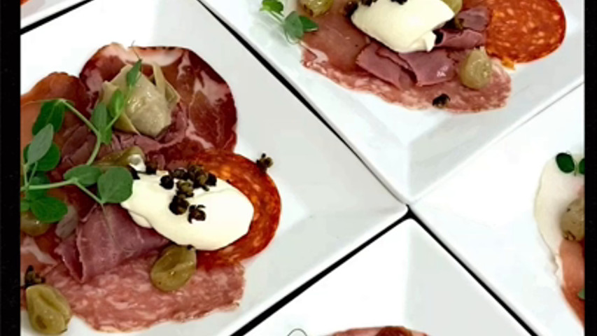 Organic homemade charcuterie starter by Best Butchers 