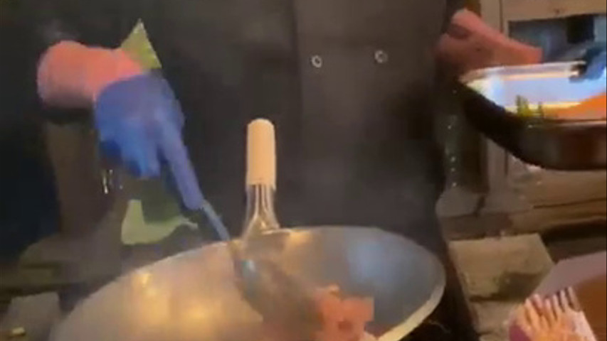 Live cooking