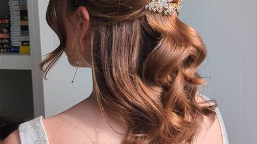 Bridal hair 