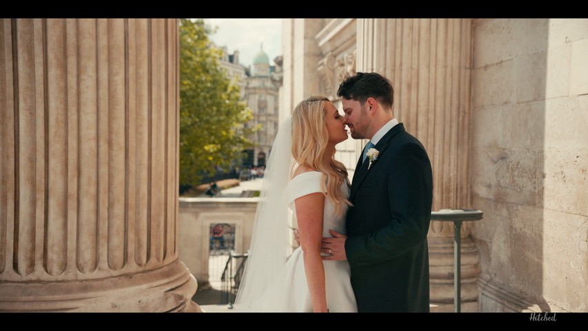 Katie & Tom | St Paul's Cathedral London | Wedding Highlights | Floating Castle Films