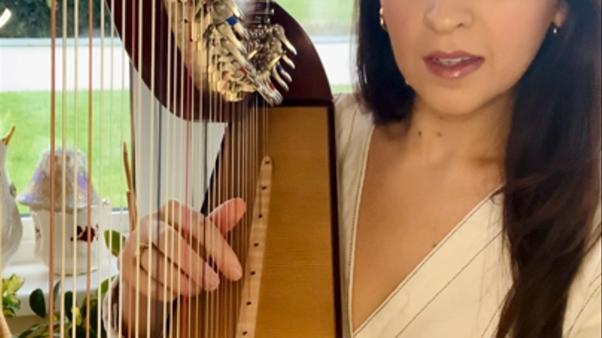 Éadaoin Wedding Harpist