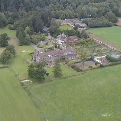 Weddings at Llangoed Hall