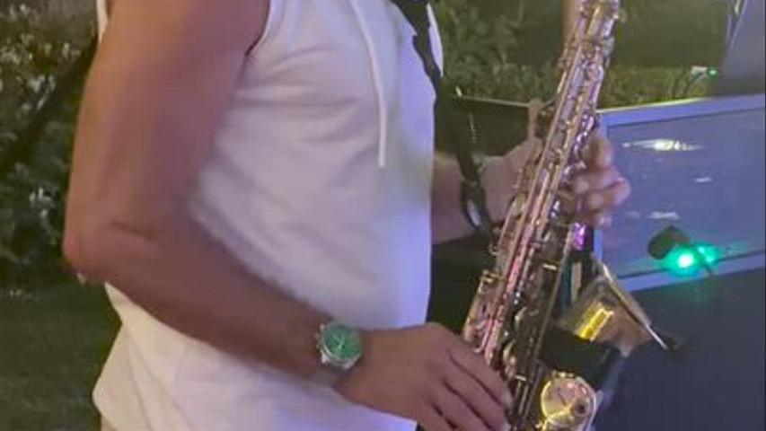 Pink Pony Club! Paul Martyn Sax! Live!