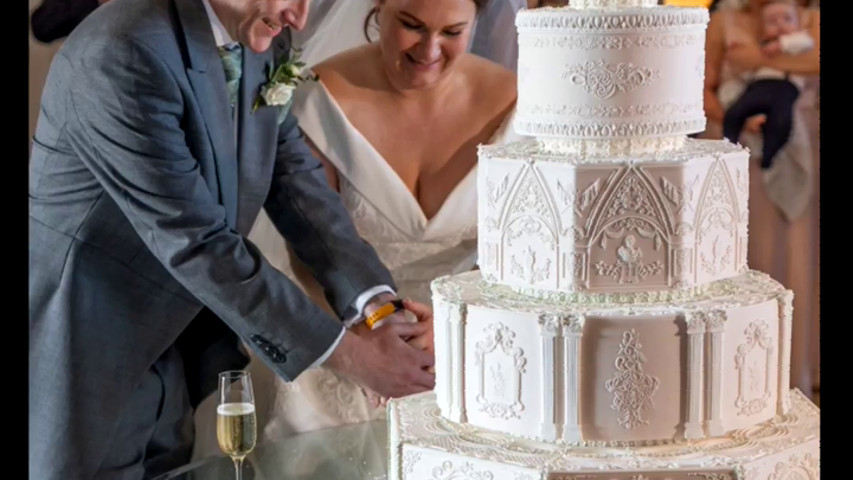Wedding Cakes by Kate Brindley