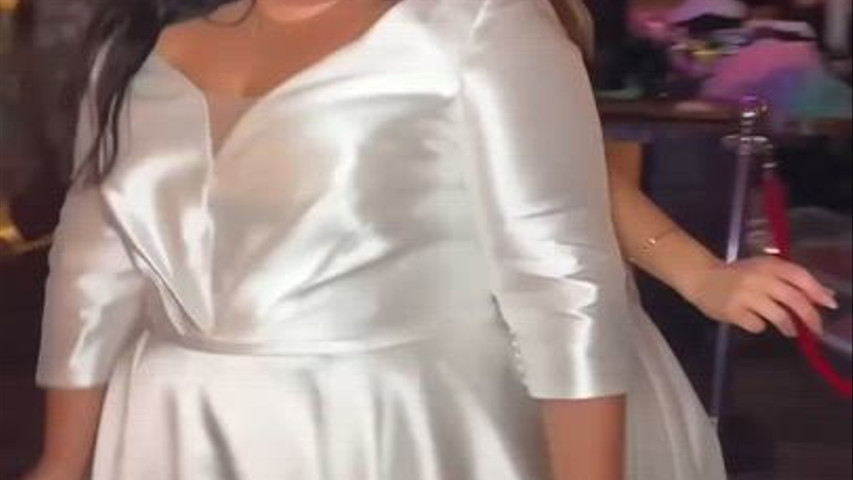 Dancing brides on the 360