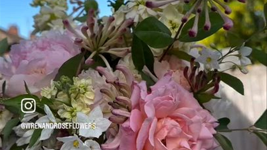 Peaches & Cream Bridal Bouquet 🍑🌿💕