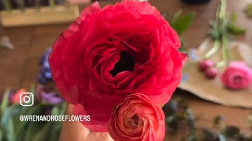The ingredients… and the finished bouquet 😍