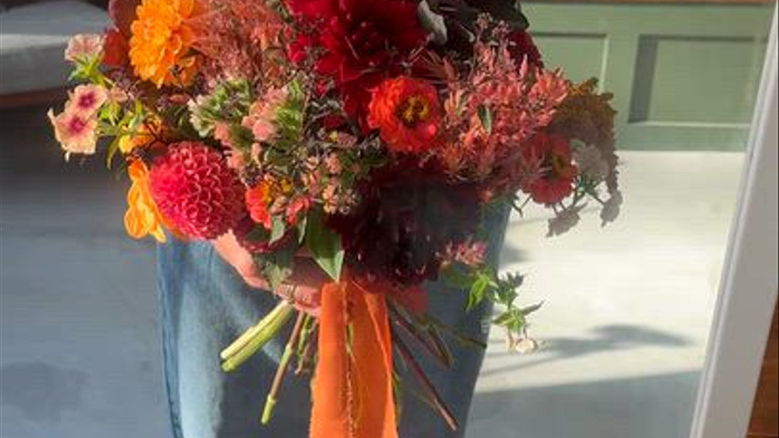 Autumnal Bouquet check 