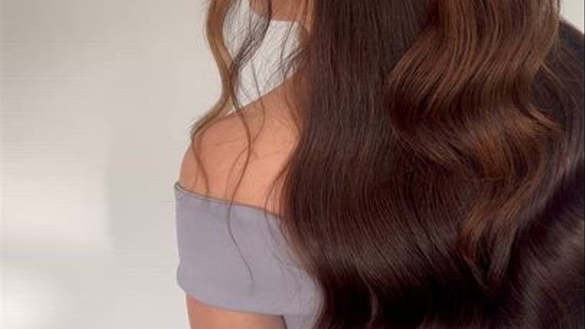 The half up, half down ponytail