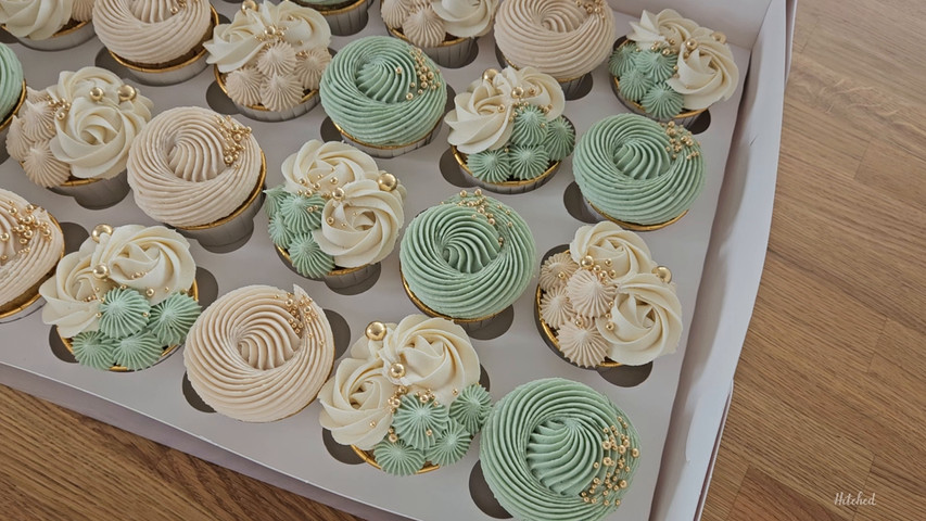 Sage green & cream cupcakes