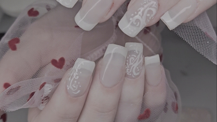 Bridal nails