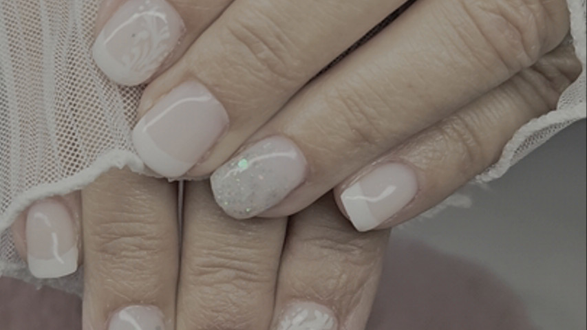 Bridal nails