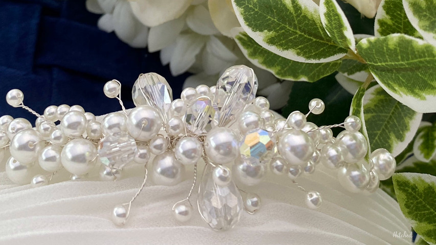 Child's white pearl and crystal headpiece - The tiana 164629168863761