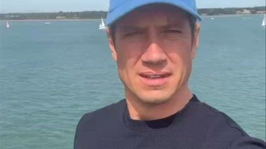 Radio 2's Vernon Kay Loves Sweatband