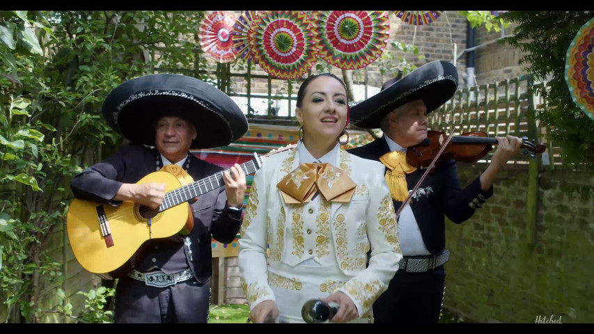 Tierra y alma english covers