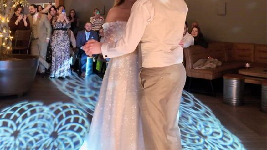 First Dance at Hanbury Barn 