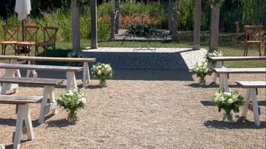 Silchester Farm - Outside Ceremony