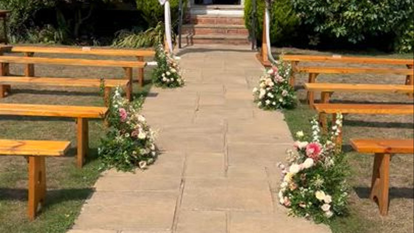 Burley Manor Outside Ceremony