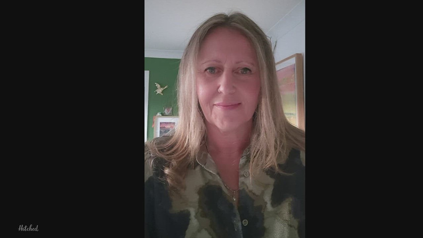 Meet Juliette and hear a sample reading 