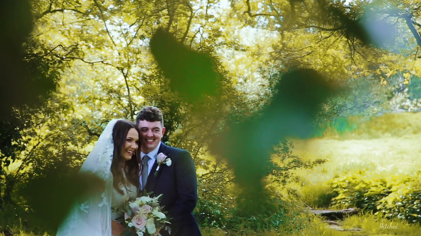 Amanda & Tom, The Oak Tree at Peover