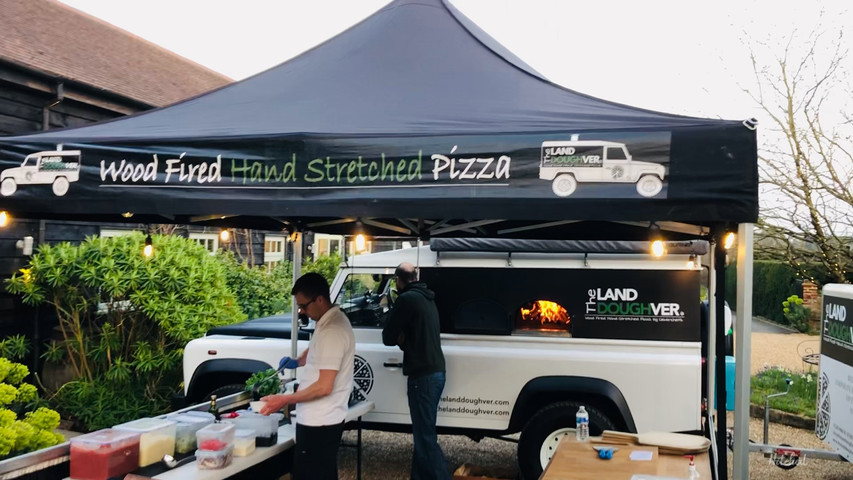 Wedding pizza for all seasons