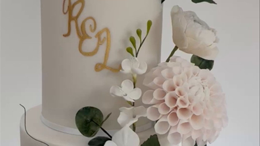 Bespoke wedding cake 