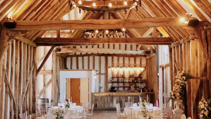 Grand Barn