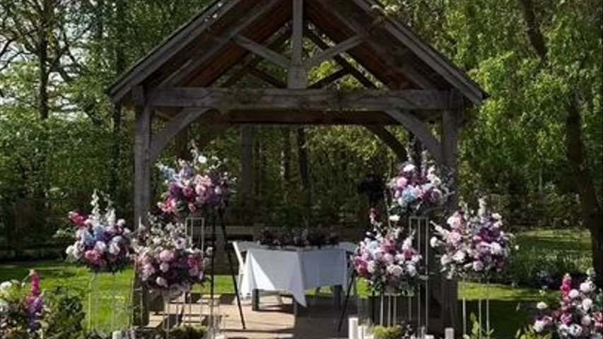 The Wedding Garden 
