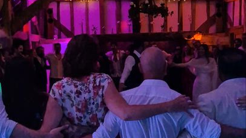 Country wedding vibe 