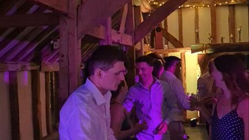 Country wedding vibe