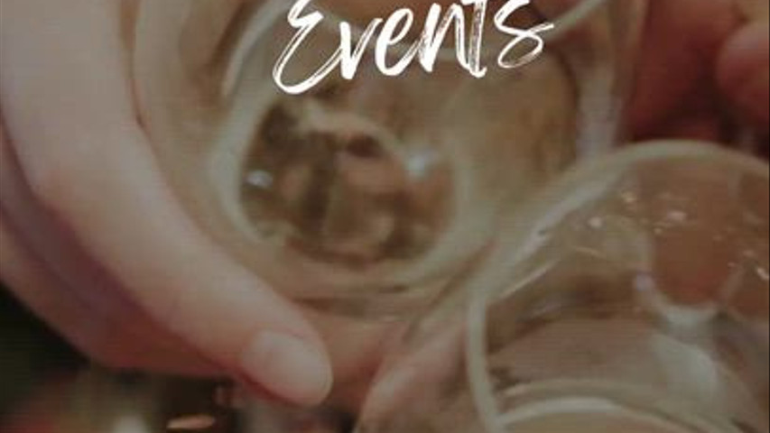 Do you love wine ? We do!