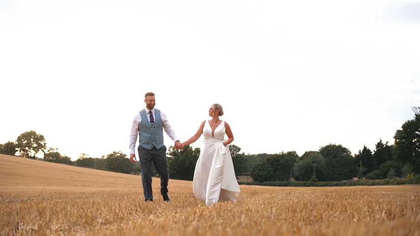 Charlotte & Tom - Yorkshire Wedding Barns 